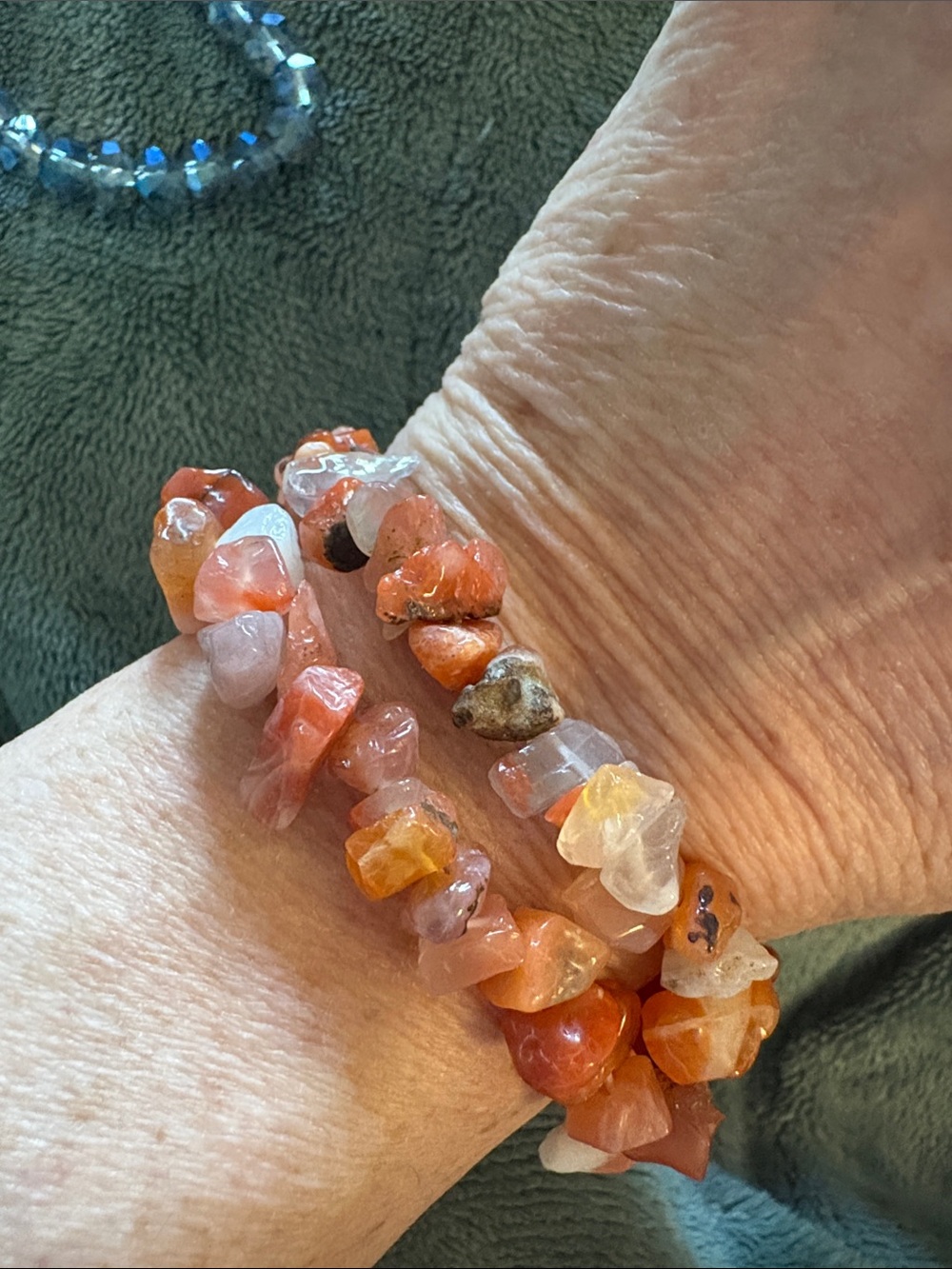Natural Chip Bracelet Set in Orange and Cream